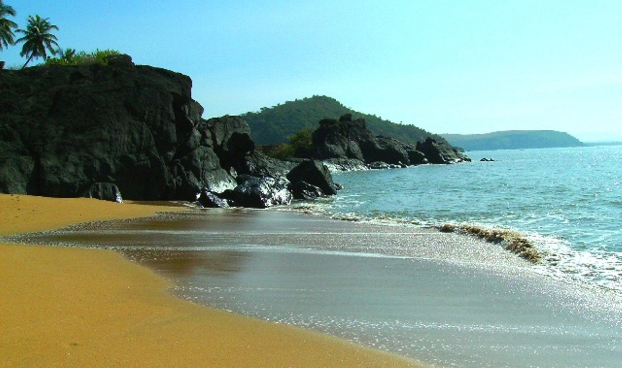 best hotel near bus stand